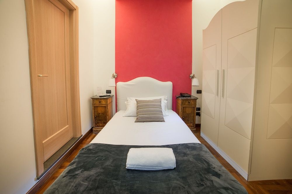 undefined Bed and Breakfast Chiaia 32