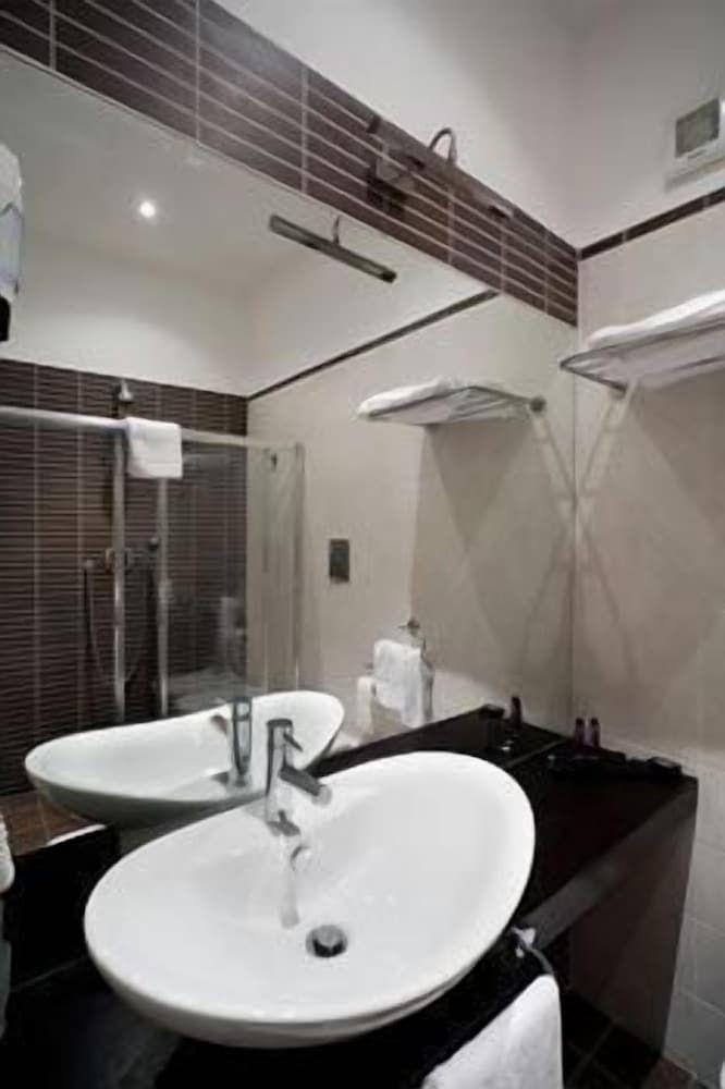 Bed and Breakfast Chiaia 32 Studio 6