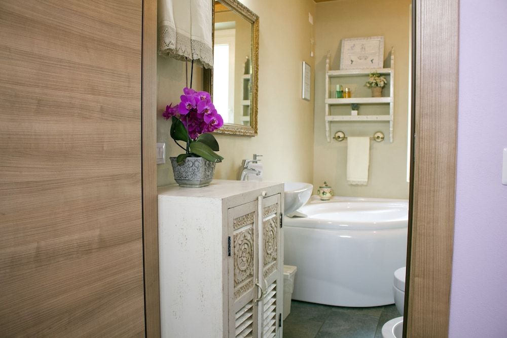 La Casa sul Sasso Deluxe Double or Twin Room, Jetted Tub, Mountain View 5