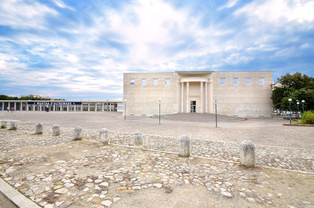 undefined Hotel Palazzo Esedra 4