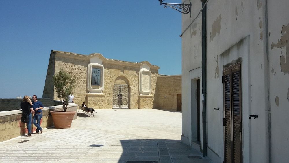 undefined Room 110 2