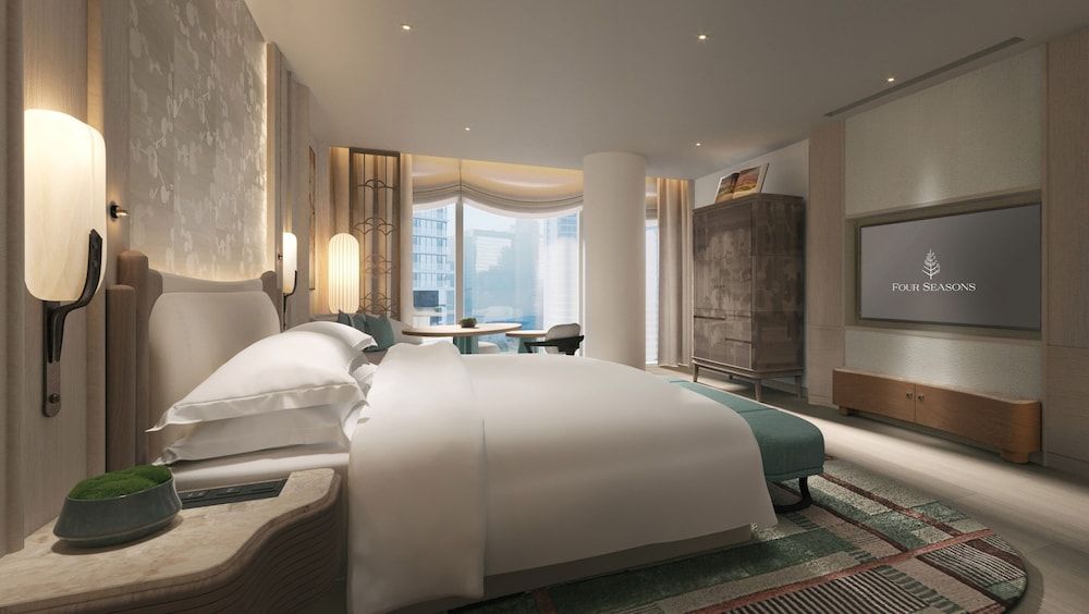 undefined Four Seasons Hotel Tokyo at Marunouchi 2