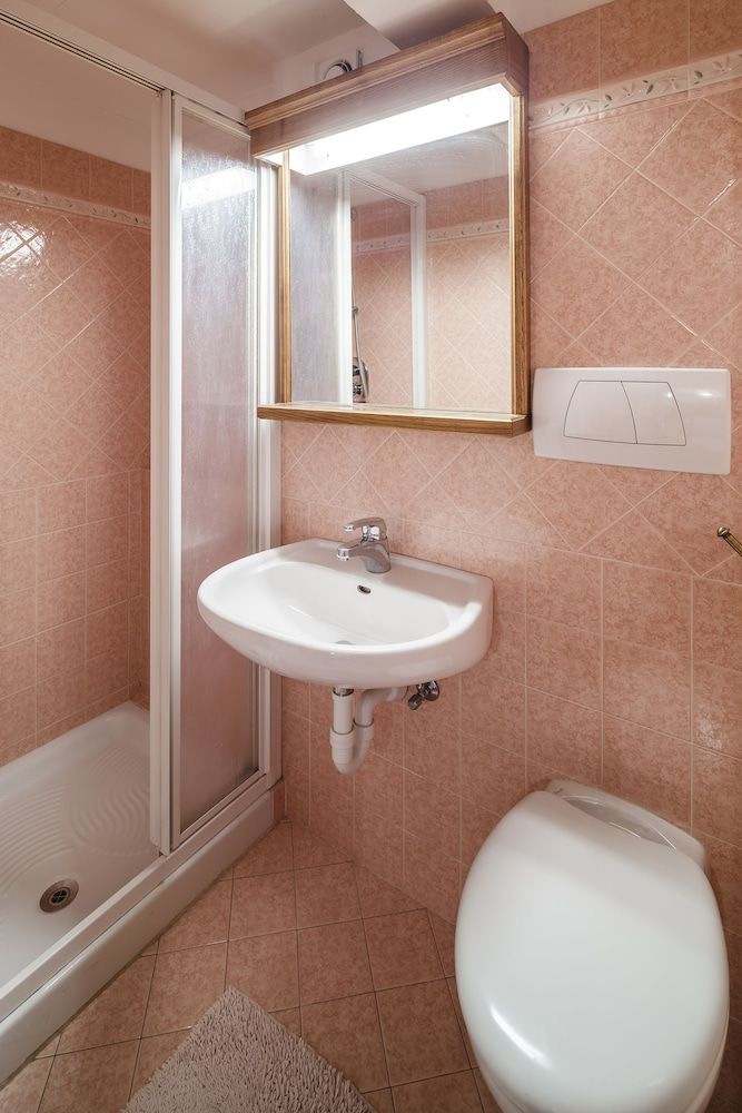 Villa Casanova Apartment, 3 Bedrooms 6