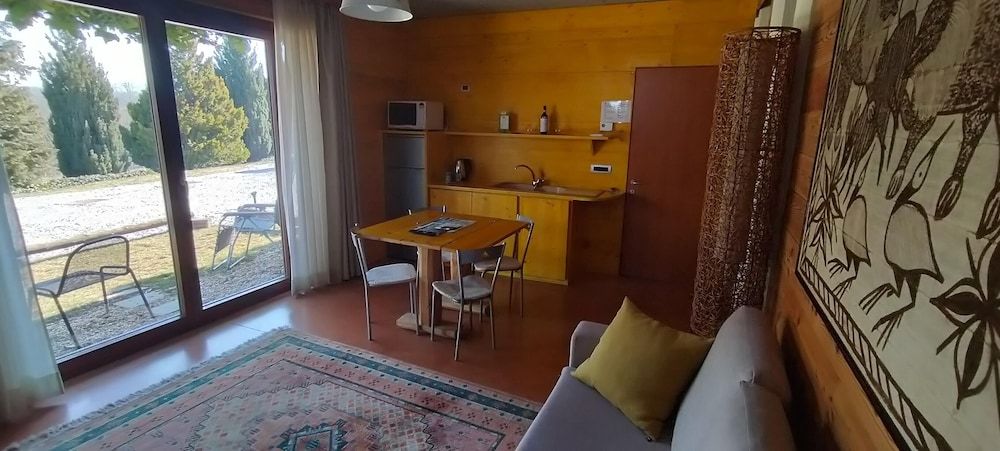 Ca'Luna Guest House Family Suite, 2 Bedrooms, Non Smoking, Garden View 8