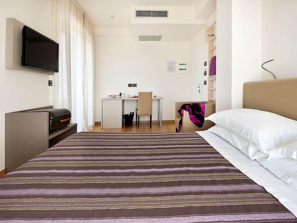 Double Room Single Use