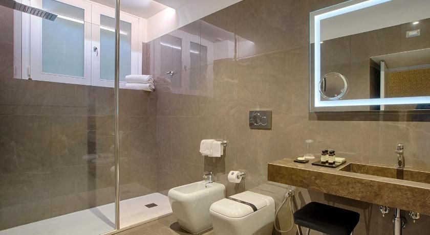 Deluxe Family Triple