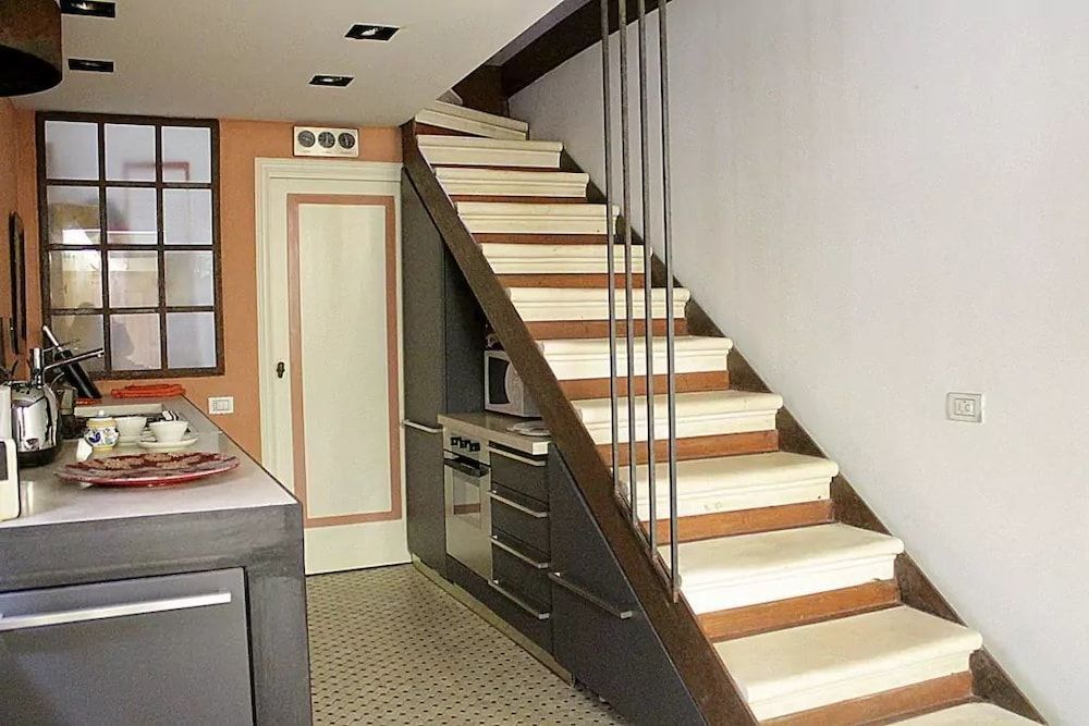 Venetian House With Terrace House 14