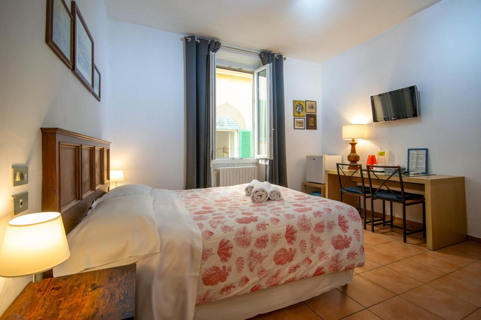 Althea Rooms Deluxe Double or Twin Room 2