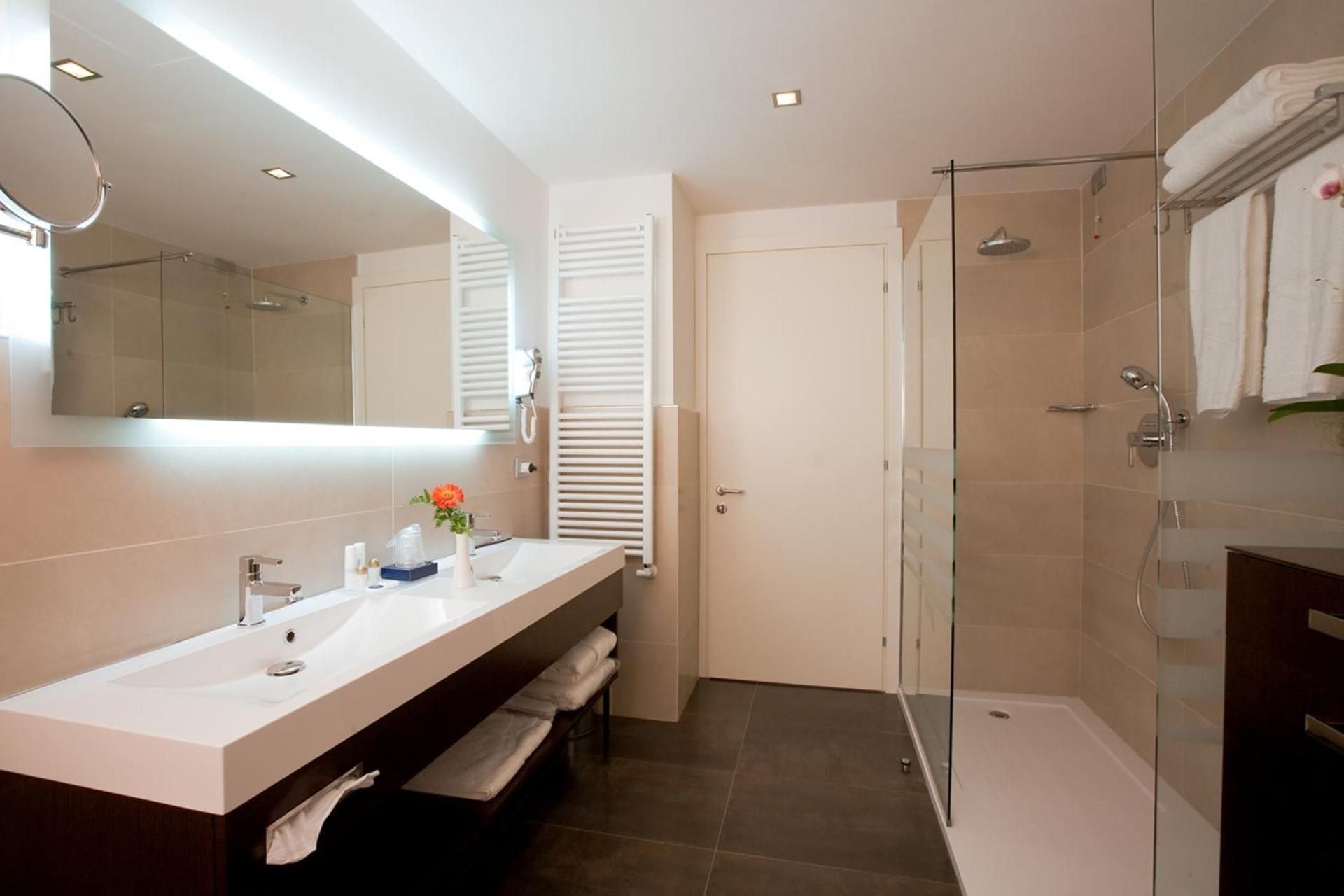 Family Suite with Sea View