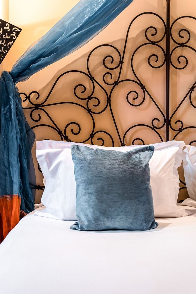 undefined Villa Royale Montsouris 7