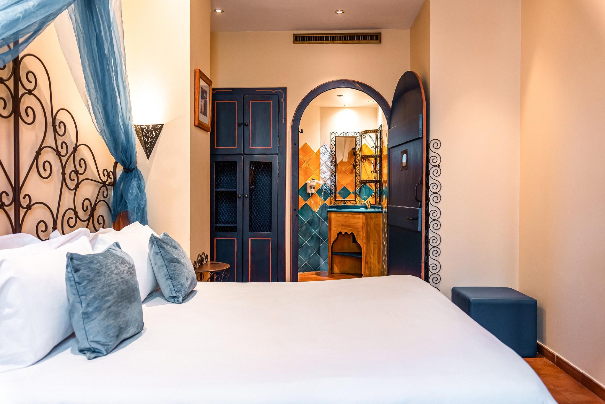 undefined Villa Royale Montsouris 10