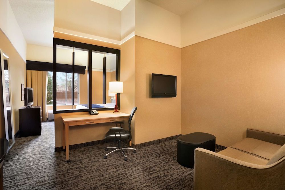 King, Accessible, Bathtub