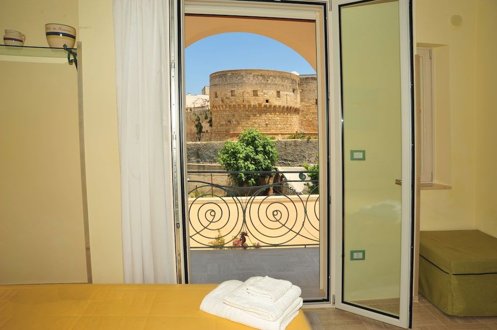 Double or Twin Room, Kitchenette