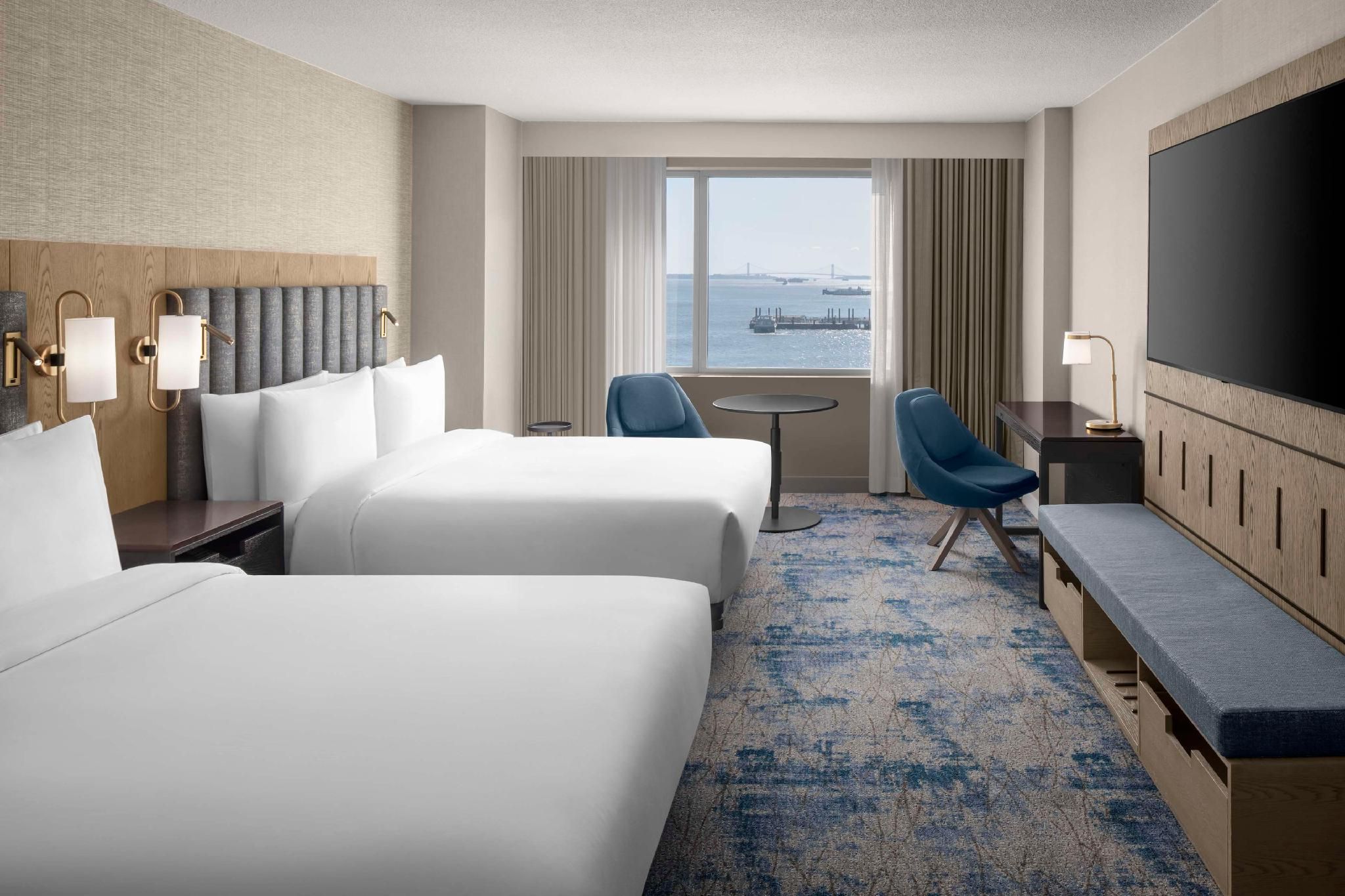2 DOUBLE BEDS RIVER VIEW