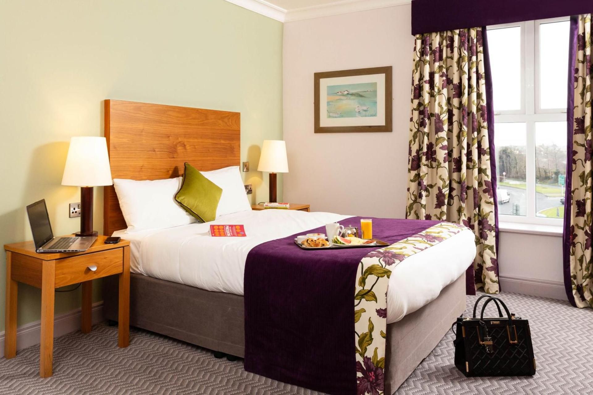 Maldron Hotel, Oranmore Galway Executive Double Room 2