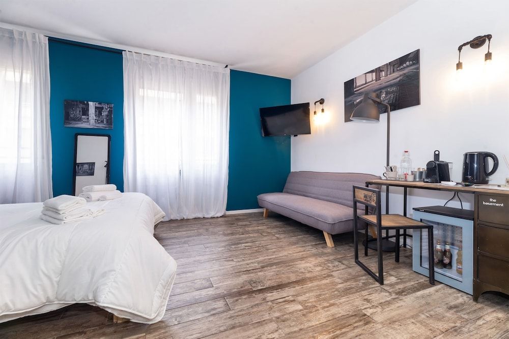 co.sleep Classic Triple Room 2