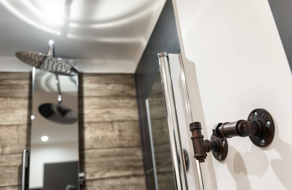 co.sleep Classic Triple Room 5