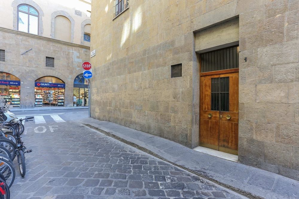 Pitti Palace Apartment