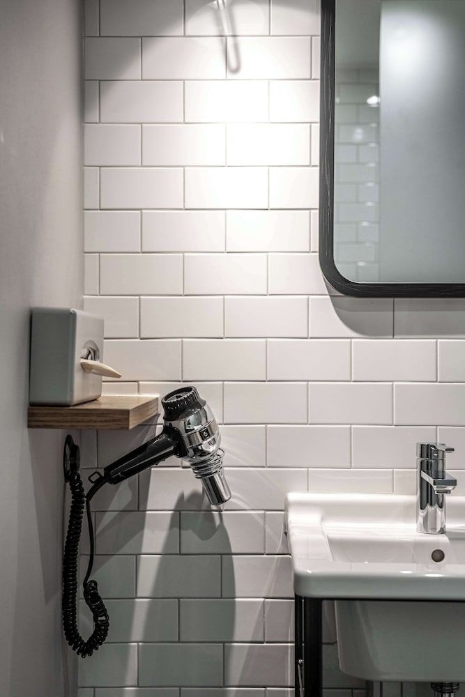 pentahotel Paris Charles de Gaulle Airport penta Standard Room 5