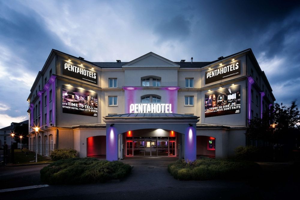 undefined pentahotel Paris Charles de Gaulle Airport 5