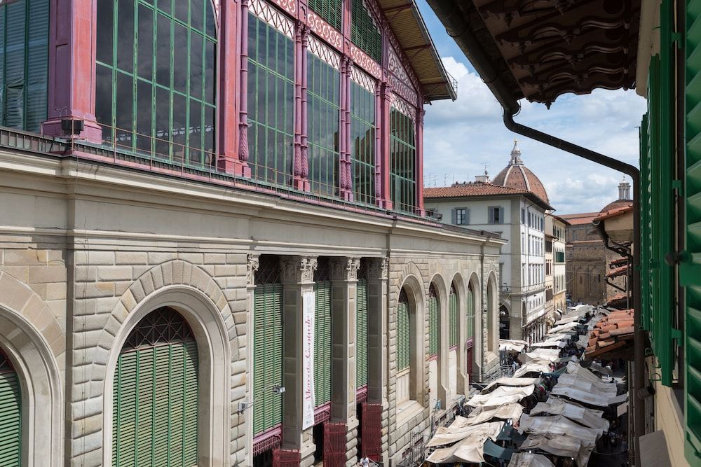 undefined Central View Suite 6