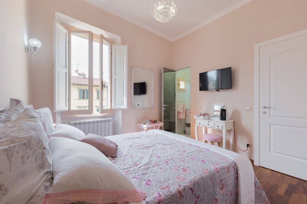 undefined Central View Suite 2