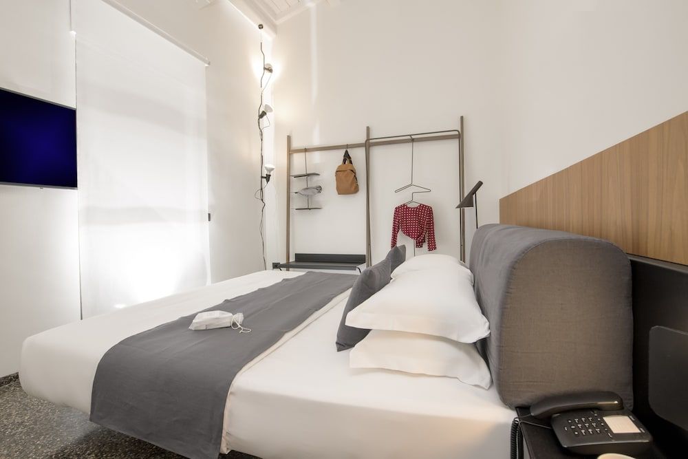 undefined Hotel Royal Bissolati 3