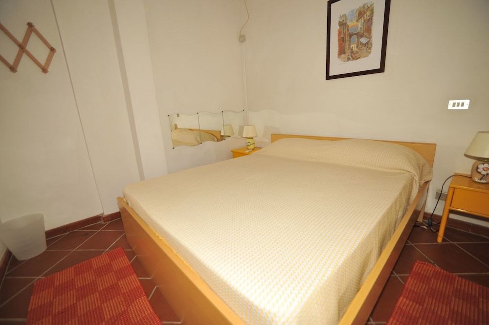 Apartment, Pool Access (Bricola)