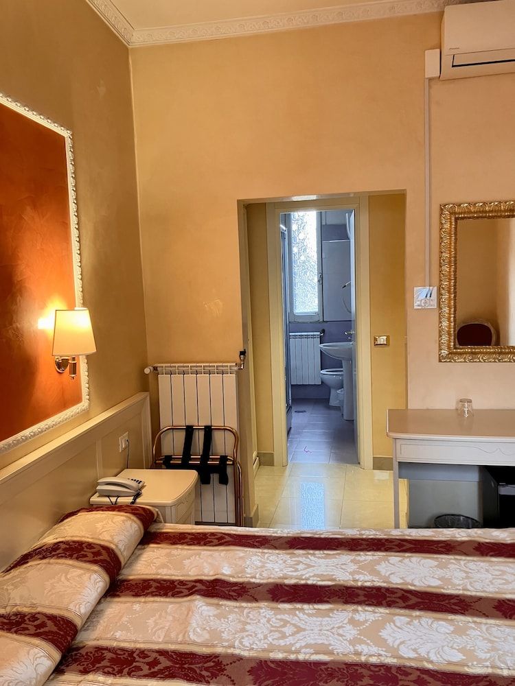 Hotel Erdarelli Classic Double Room 9