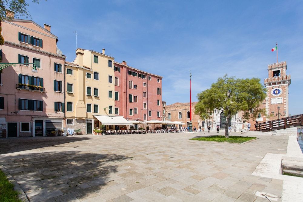 undefined Prince Apartments 9