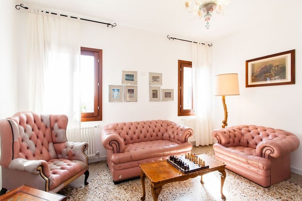 Prince Apartments Superior Apartment 23