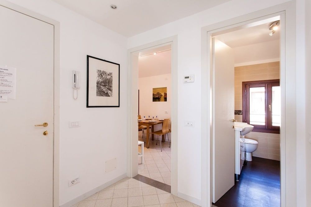 Prince Apartments Superior Apartment 19