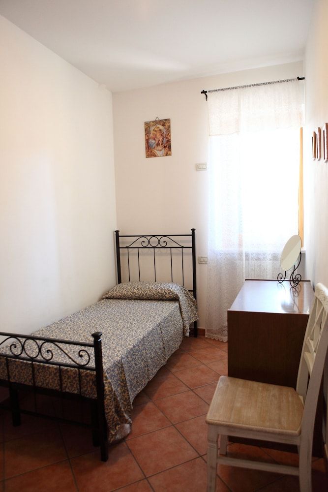 Apartment, Multiple Beds, Garden View