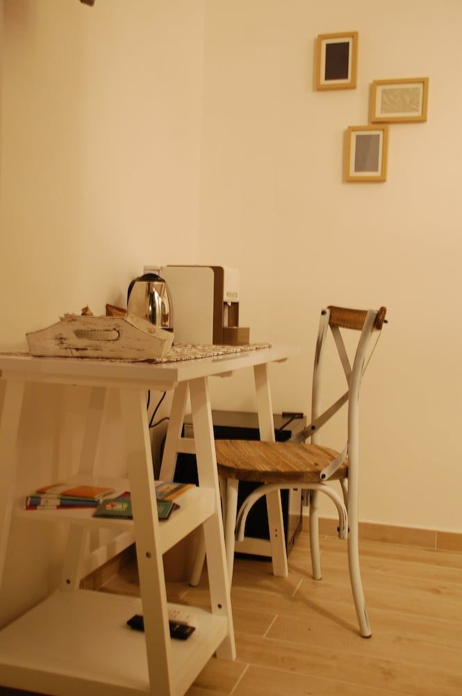 Palazzo Bianchi Domus Holidays Double Room, Garden Area 15