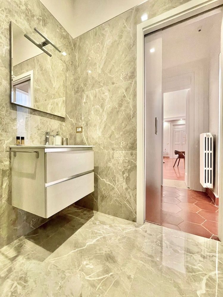 Palazzo Bianchi Domus Holidays Superior Apartment, 1 King Bed with Sofa bed 10