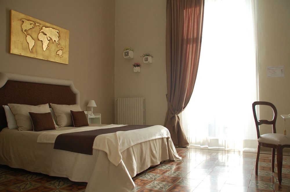 Deluxe Condo, 3 Bedrooms, Balcony, Harbor View
