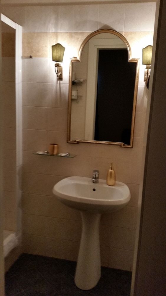 Diapason Colosseum Suite Deluxe Double Room 4