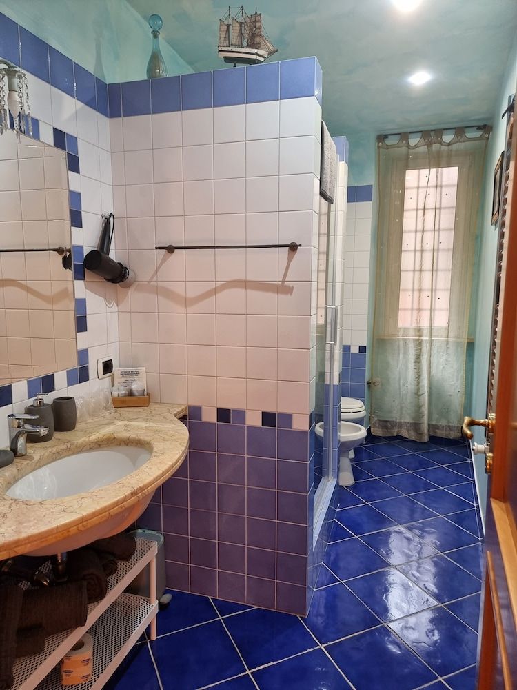 undefined Diapason Colosseum Suite 6