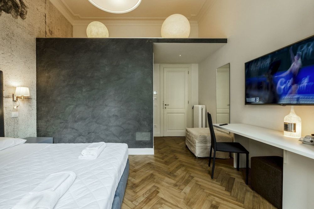 Daphne Guest Hause Junior Suite 8