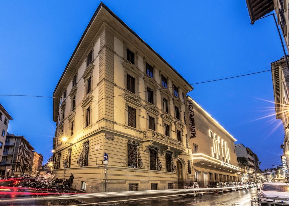 undefined Daphne Guest Hause 5