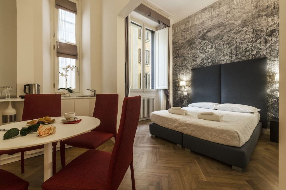 undefined Daphne Guest Hause 3