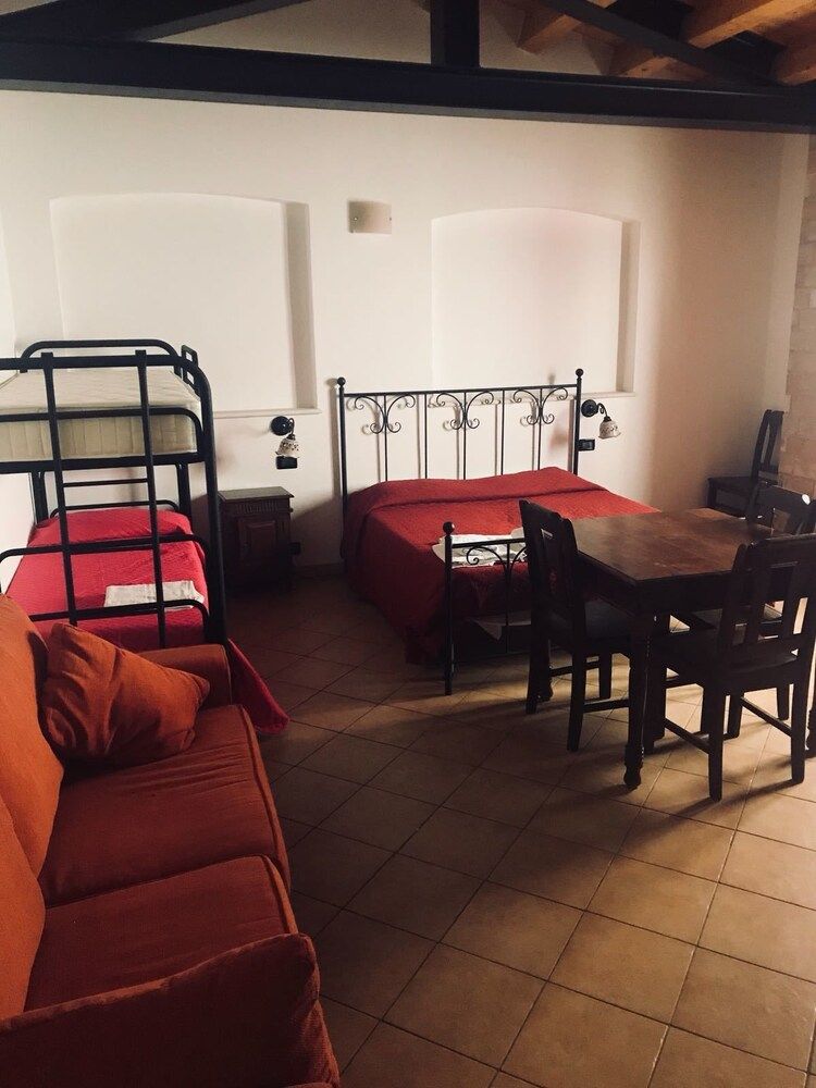 Egesta Triple Room 5