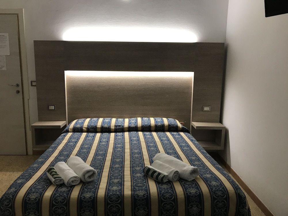 Standard Double or Twin Room, Balcony