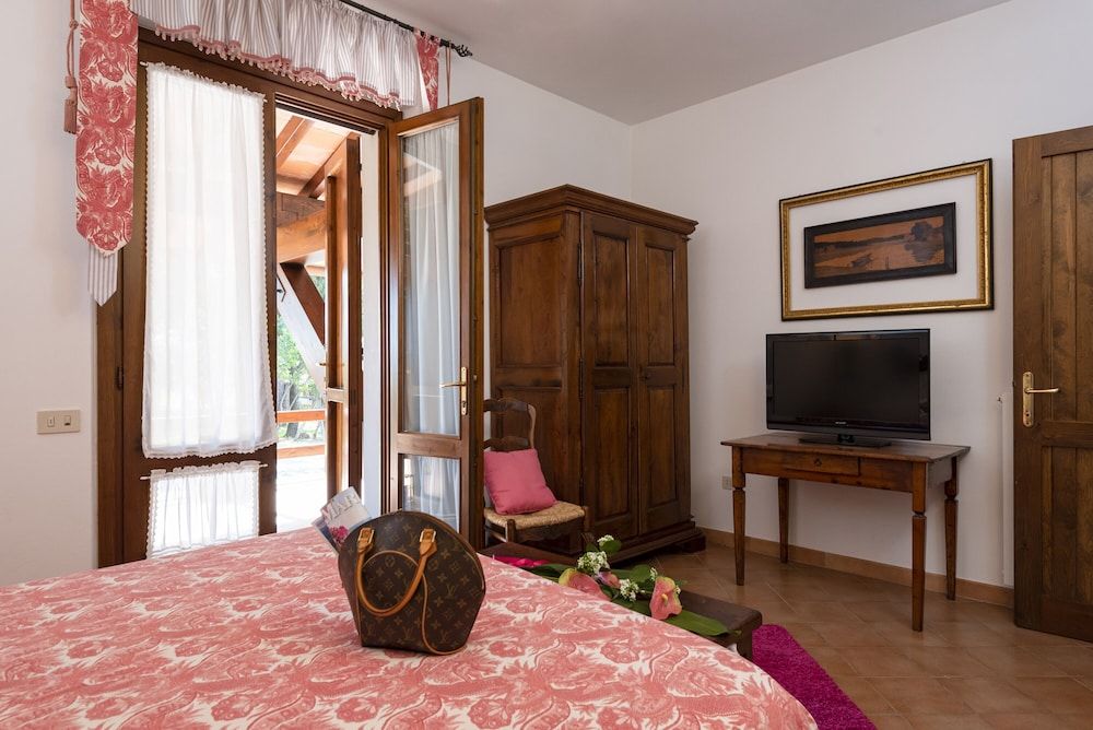 Agriturismo La Rombaia Apartment, 1 Bedroom, Kitchen 2