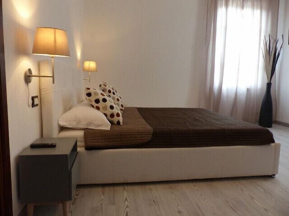 7 Rooms Double Room 7