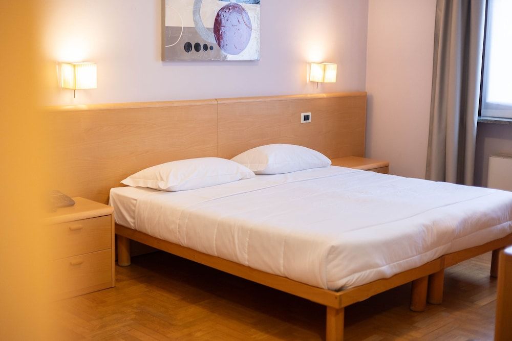 La Fertè Hotel Business Double or Twin Room, 1 Bedroom, Hill View 11