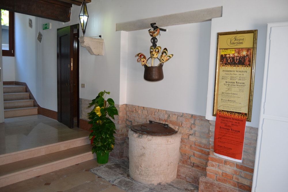 undefined Suite in Venice Ai Carmini 7