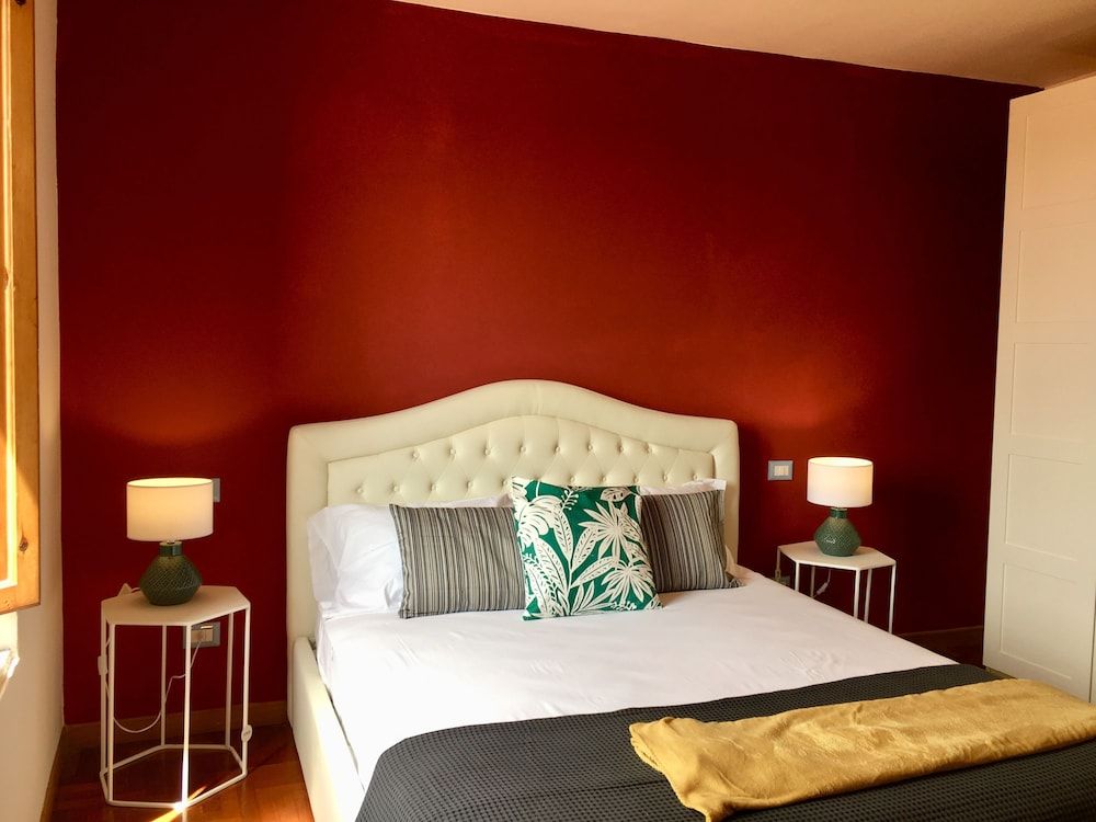 undefined AwesHome - Lungarno Bellavista Penthouse 4