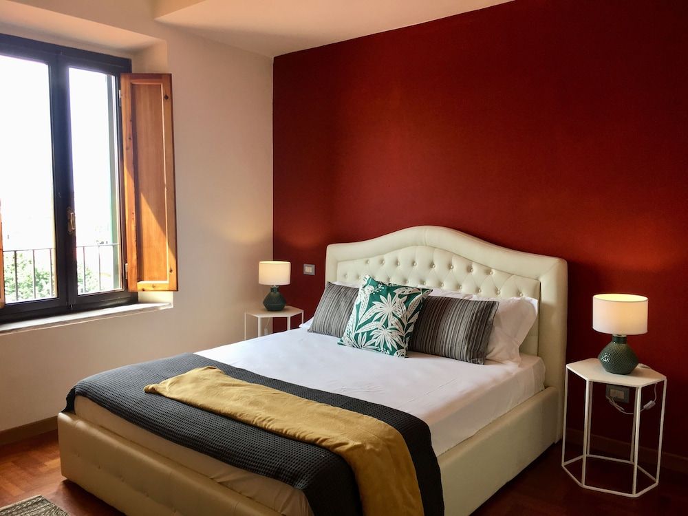 undefined AwesHome - Lungarno Bellavista Penthouse 5