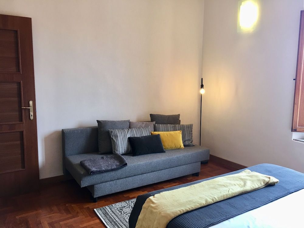 undefined AwesHome - Lungarno Bellavista Penthouse 3